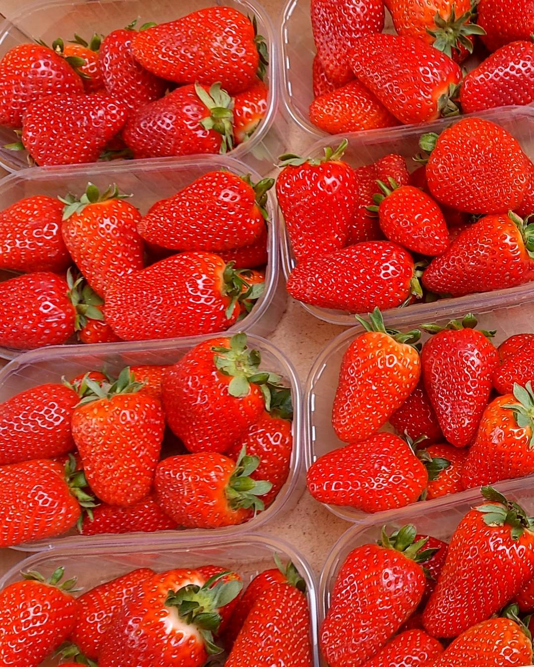 La nostra selezione di ortofrutta stagionale è curata per garantirti sempre prodotti freschi e italiani, perfetti per una spesa sana a Milano, Corso San Gottardo